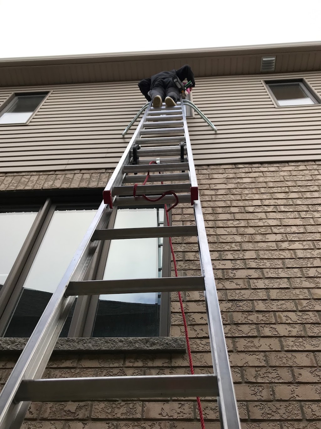 College Pro Window Cleaning Barrie/Orillia/Victoria Harbour | 800 W Ridge Blvd Unit 56, Orillia, ON L3V 0B9, Canada | Phone: (705) 333-9579