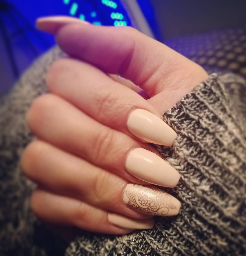 West Kelowna Polished Nail Studio | 1783 Ross Rd, West Kelowna, BC V1Z 3E7, Canada | Phone: (778) 755-5590