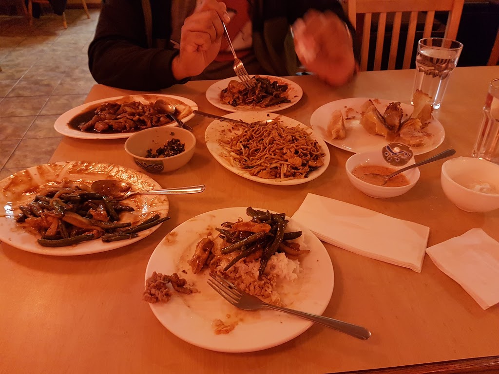 Taketomi Village Chinese Cuisine | 920 36 St NE #136, Calgary, AB T2A 6K5, Canada | Phone: (403) 207-8608