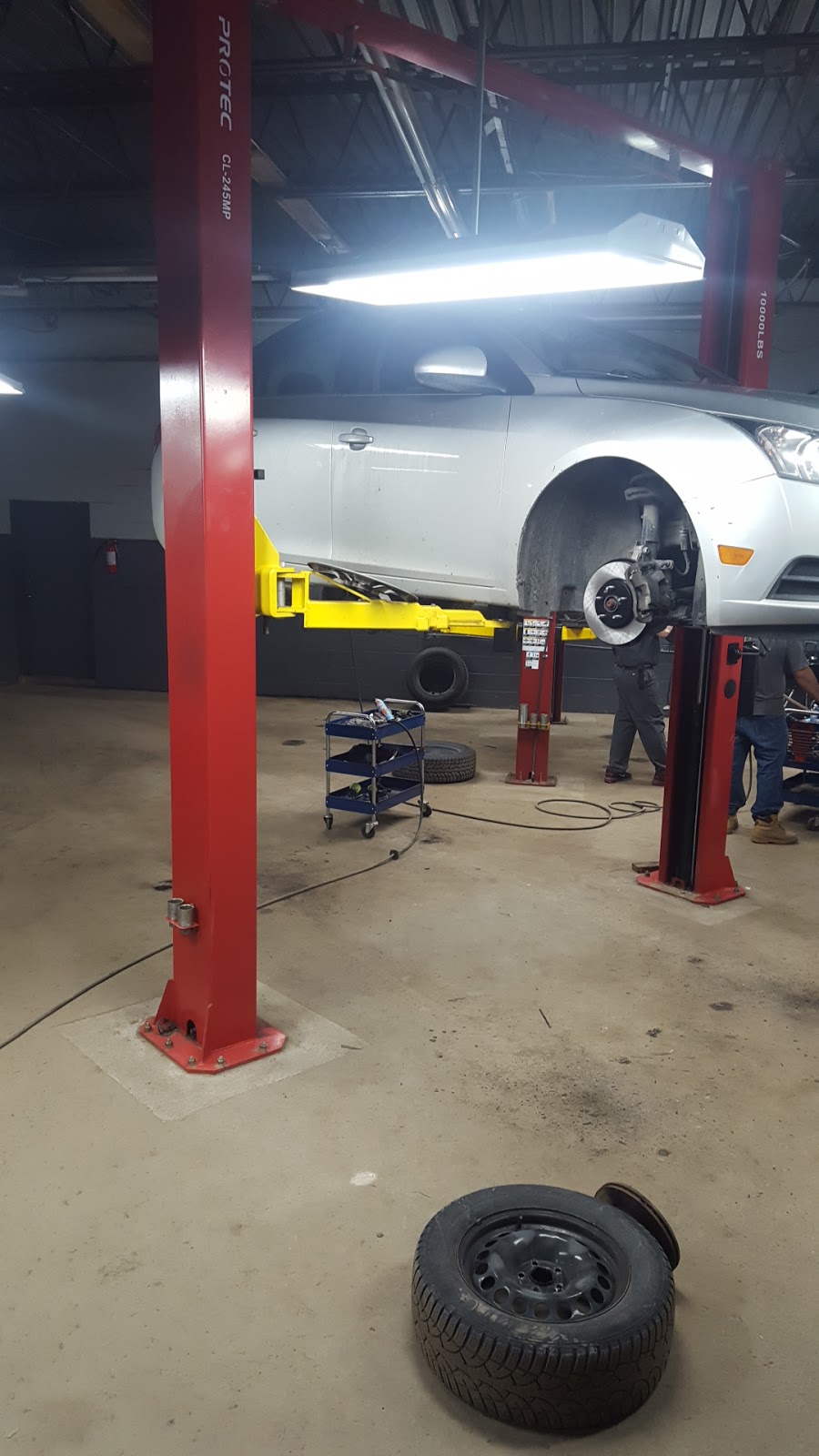 Westside Auto Repair | 1055 Sarnia Rd Unit B7, London, ON N6H 5J9, Canada | Phone: (519) 474-2886