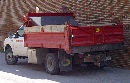 Bradco Electrical Services Ltd | 5215 Timberlea Blvd, Mississauga, ON L4W 2S3, Canada | Phone: (905) 890-0506