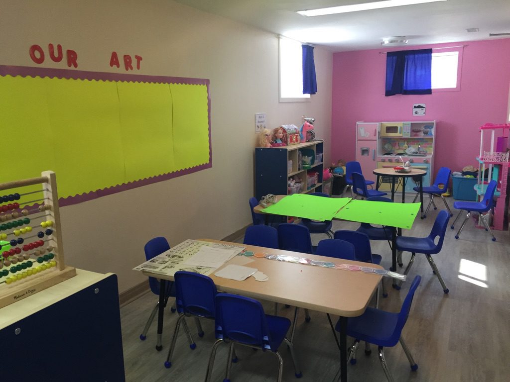 Bumble Bee Child Care Centre | 11028 106 Ave NW, Edmonton, AB T5H 0R3, Canada | Phone: (780) 802-3416