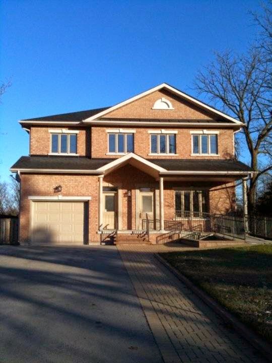 Crossroads Chiropractic | 45 Eagle St, Newmarket, ON L3Y 1J2, Canada | Phone: (905) 830-1146