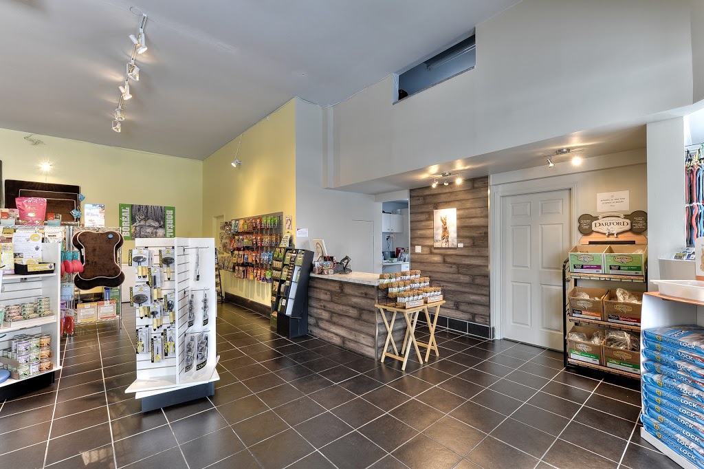 Nature Animale | 2719 Chemin Ste Marie, Mascouche, QC J7K 1N2, Canada | Phone: (450) 417-7070
