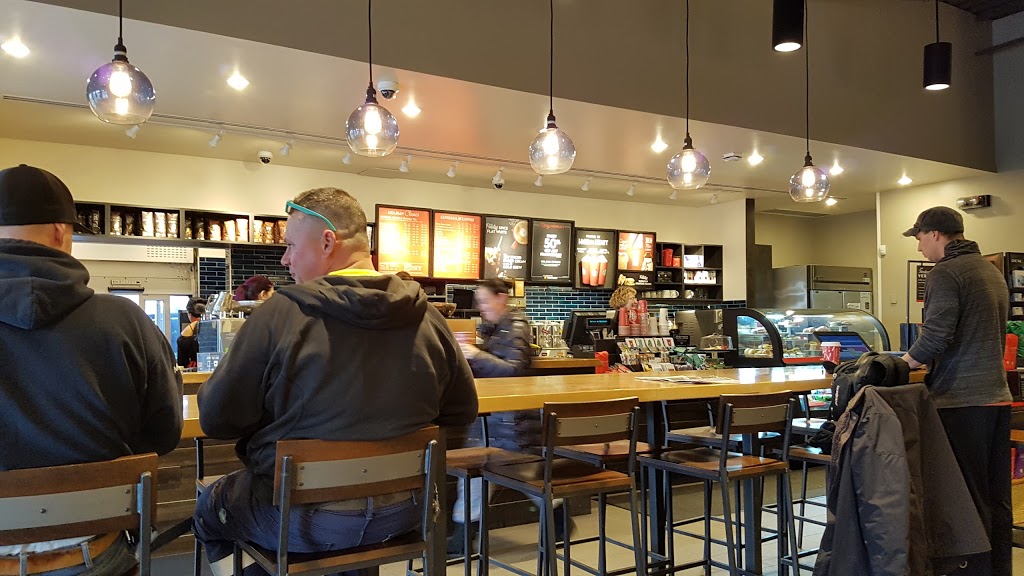 Starbucks | 675 Appleby Line, Burlington, ON L7L 2Y5, Canada | Phone: (905) 637-7018