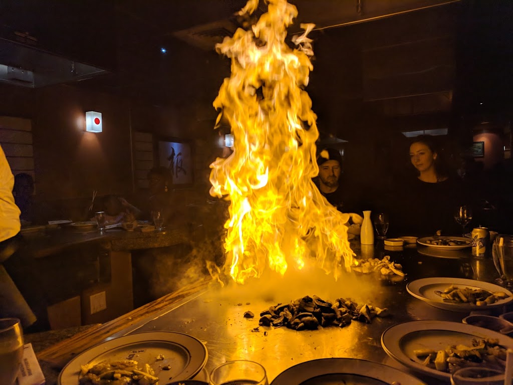 Toyo Grillades A La Japonaise | 1510 Boulevard Chomedey, Laval, QC H7V 3N8, Canada | Phone: (450) 688-4020