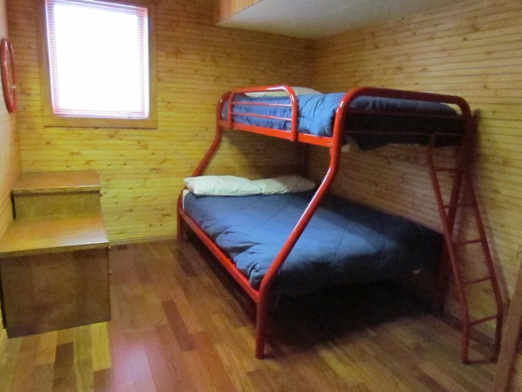 Creekside Cabin | 5189 Hot Springs Rd, Fairmont Hot Springs, BC V0B 1L1, Canada | Phone: (250) 345-6116