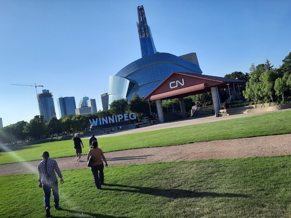 Skyscrapers Construction Ltd | 260 Thorn Dr, Winnipeg, MB R2P 1S1, Canada | Phone: (204) 952-8207