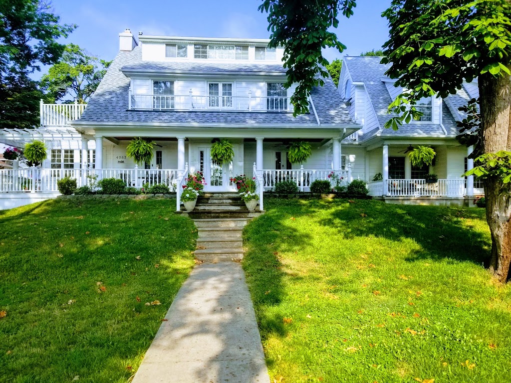 Chestnut Inn | 4983 River Rd, Niagara Falls, ON L2E 3G6, Canada | Phone: (905) 374-7623