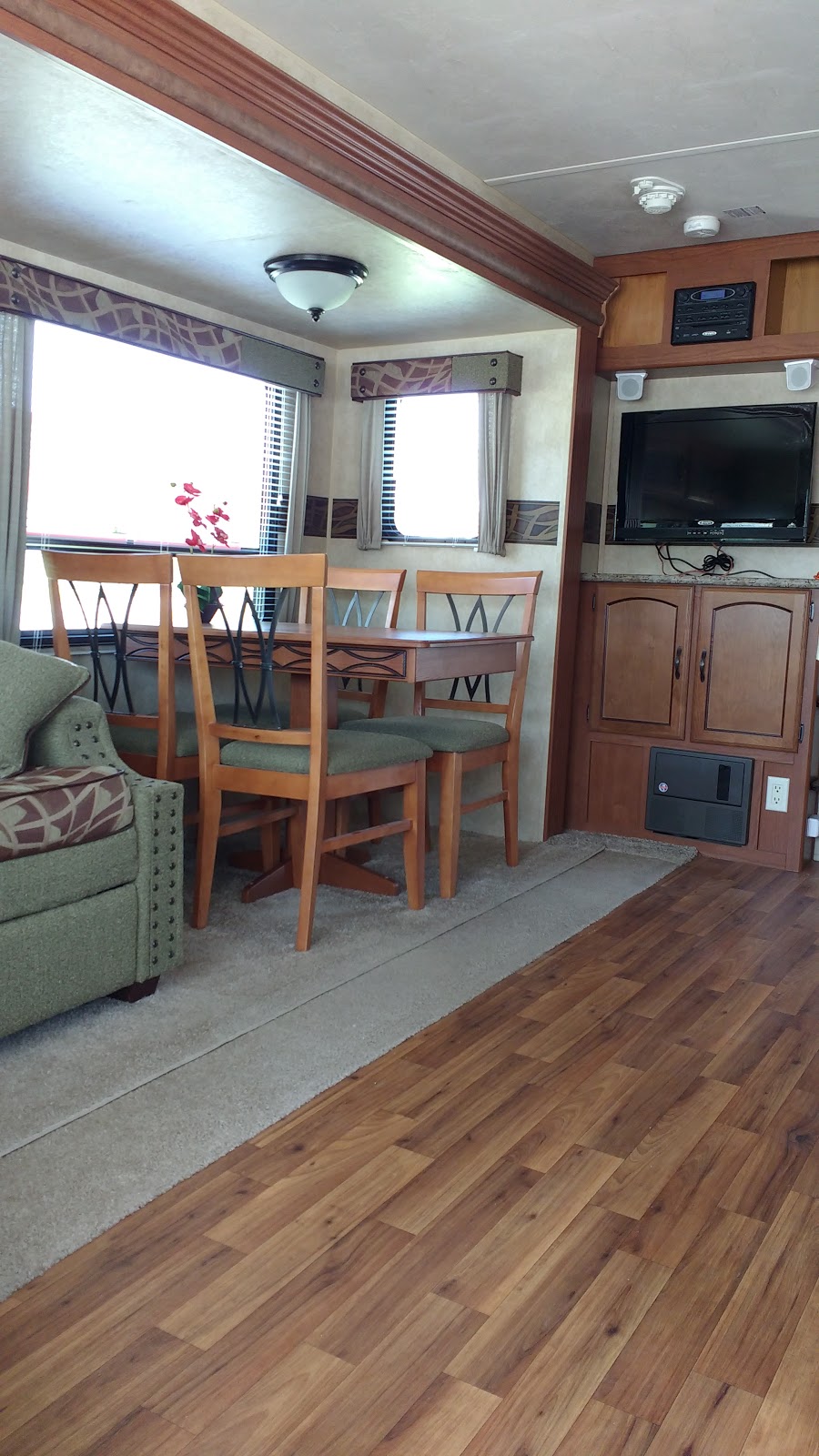 Équipements de Ferme Papineau | 1S0, 216 Rue Principale, Plaisance, QC J0V 1E0, Canada | Phone: (819) 427-6217