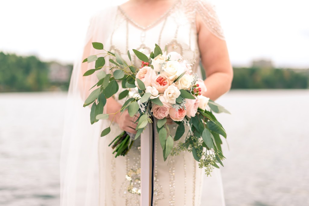 One Blue Fish Photography | 300 Conrads Rd, Hubbards, NS B0J 1T0, Canada | Phone: (902) 980-0064