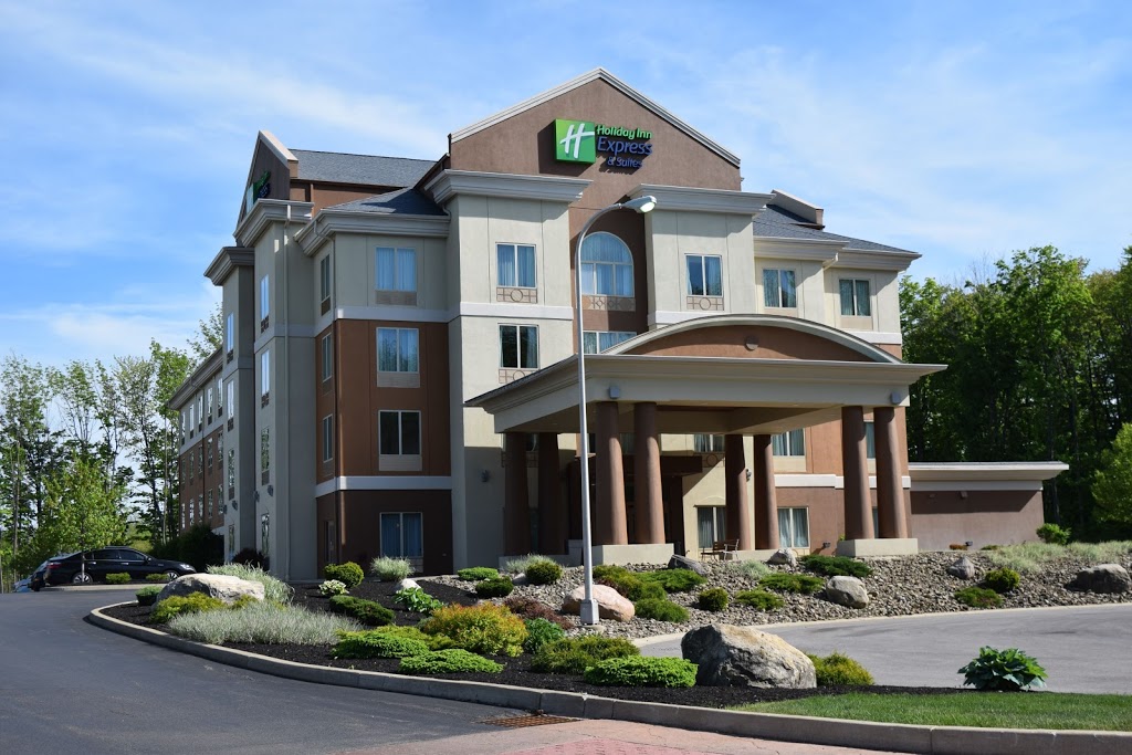 Holiday Inn Express & Suites Hamburg | 3565 Commerce Pl, Hamburg, NY 14075, USA | Phone: (716) 648-9200