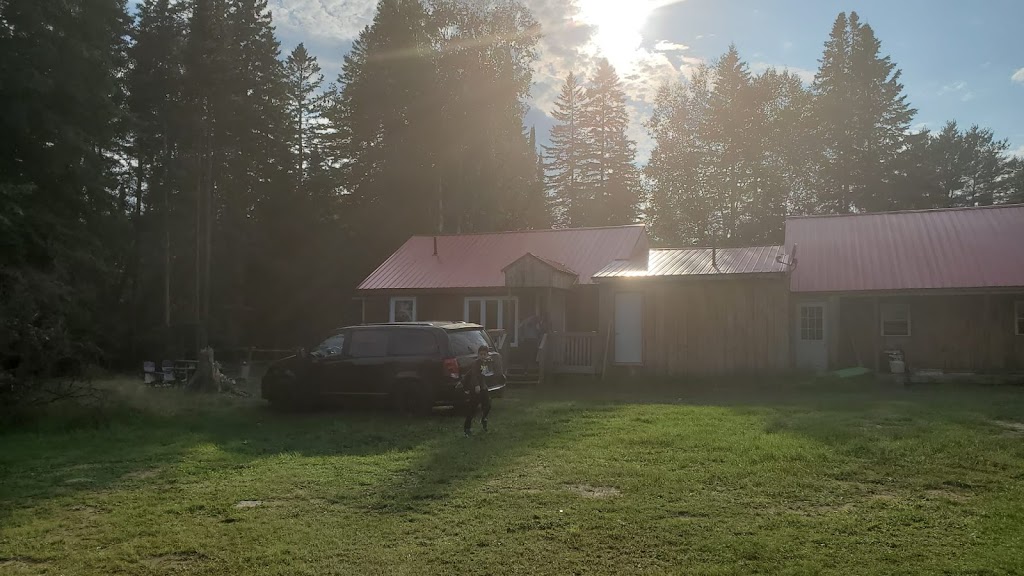 Silver Sand Resort | 98 N Shore Rd, Kearney, ON P0A 1M0, Canada | Phone: (800) 267-6133