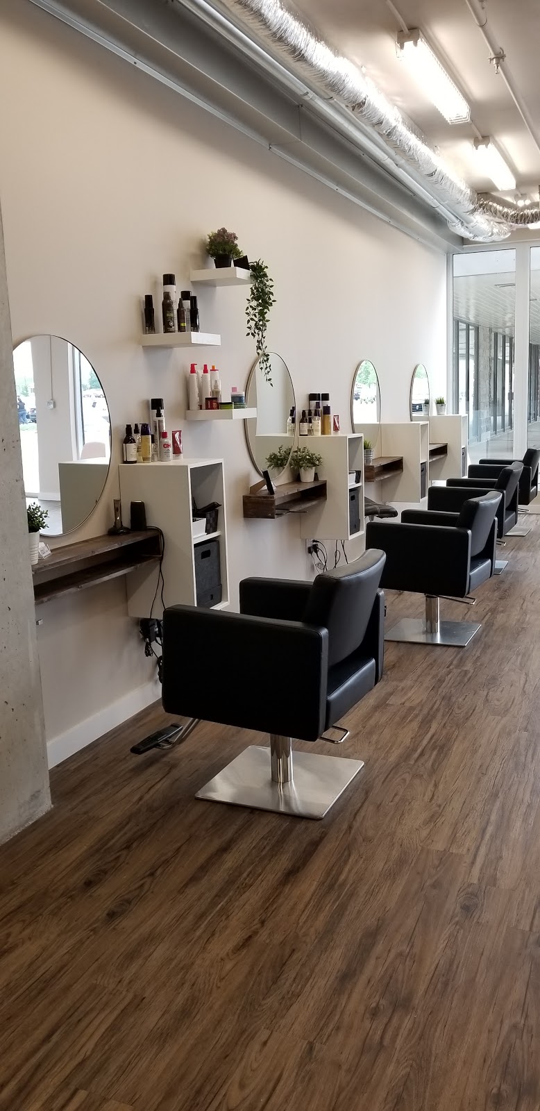 Le local beauté | 37 Boulevard Georges-Gagné S, Delson, QC J5B 2E4, Canada | Phone: (450) 999-1239