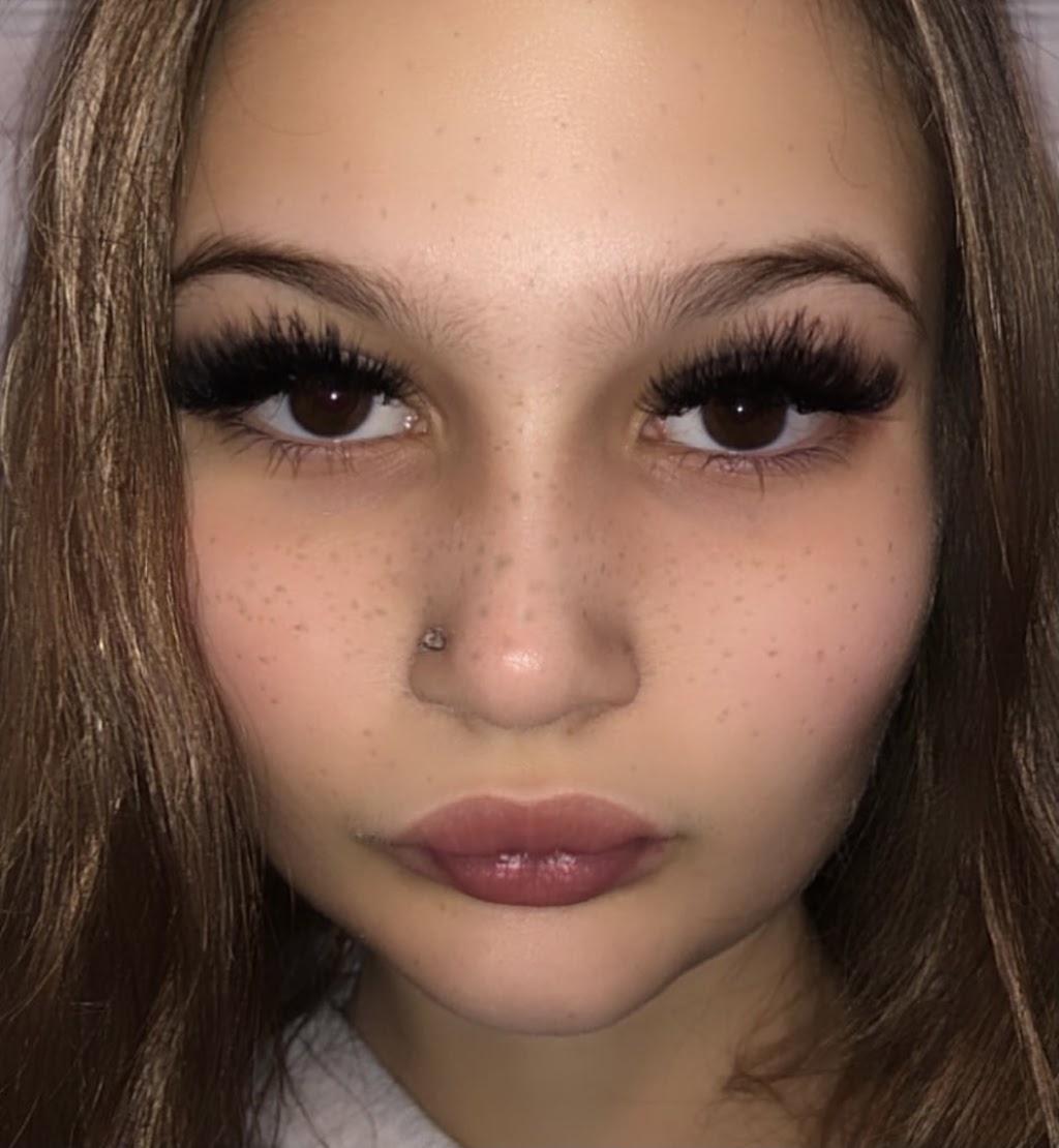 Beauty.By.BB | 22 Gordon Cowling St, Courtice, ON L1E 0G6, Canada | Phone: (905) 259-5052