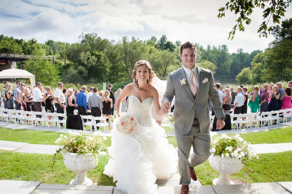STELAR Wedding Photography | 812 King St W #802, Kitchener, ON N2G 1E9, Canada | Phone: (519) 722-8780
