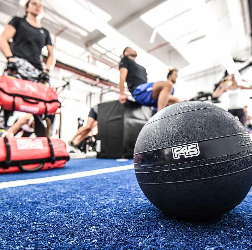 F45 Training Leaside | 1669 Bayview Ave, East York, ON M4G 3C1, Canada | Phone: (647) 696-2353