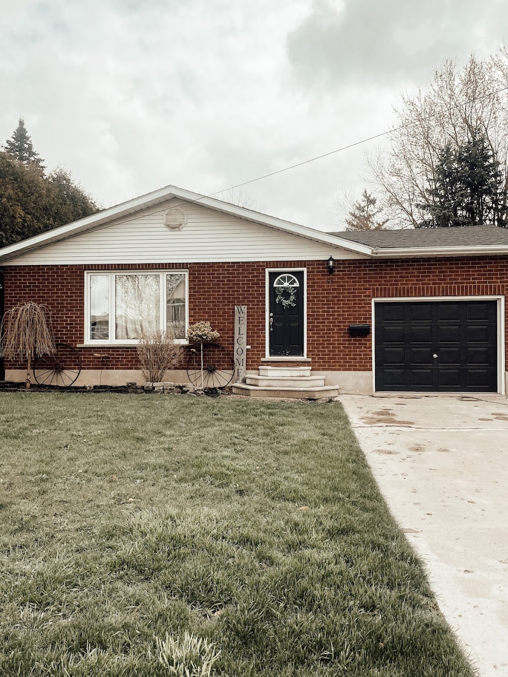 Melanie Tam Hair Studio | 51 William St, Milverton, ON N0K 1M0, Canada | Phone: (226) 749-3021