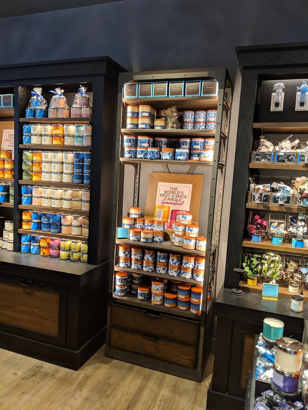 Bath & Body Works | 5950 Rodeo Dr, Mississauga, ON L5R 3V6, Canada | Phone: (905) 501-0103