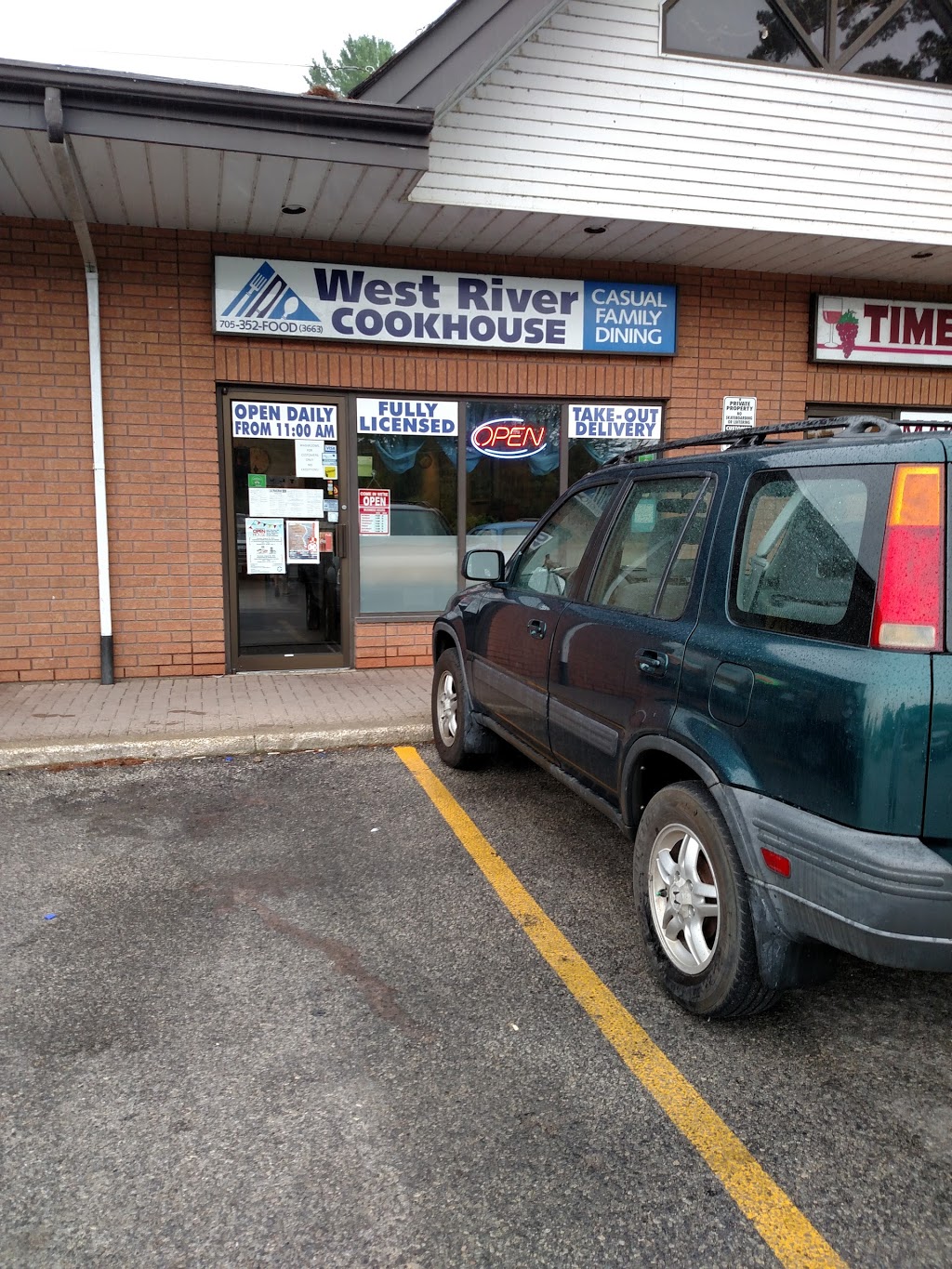 West River Cookhouse | 6-627 River Rd W, Wasaga Beach, ON L9Z 2P1, Canada | Phone: (705) 352-3663