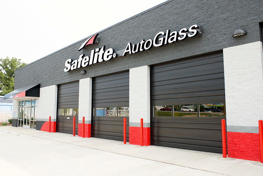Safelite AutoGlass | 8916 Sheridan Dr, Clarence, NY 14031, USA | Phone: (877) 664-8932