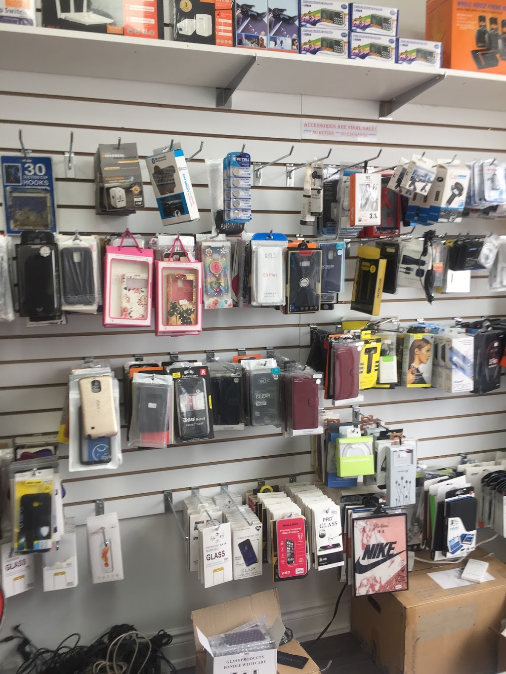 SINGH COMPUTER WIRELESS | 160 Davenfield Cir Unit # 2, Brampton, ON L6P 4M1, Canada | Phone: (647) 529-1800