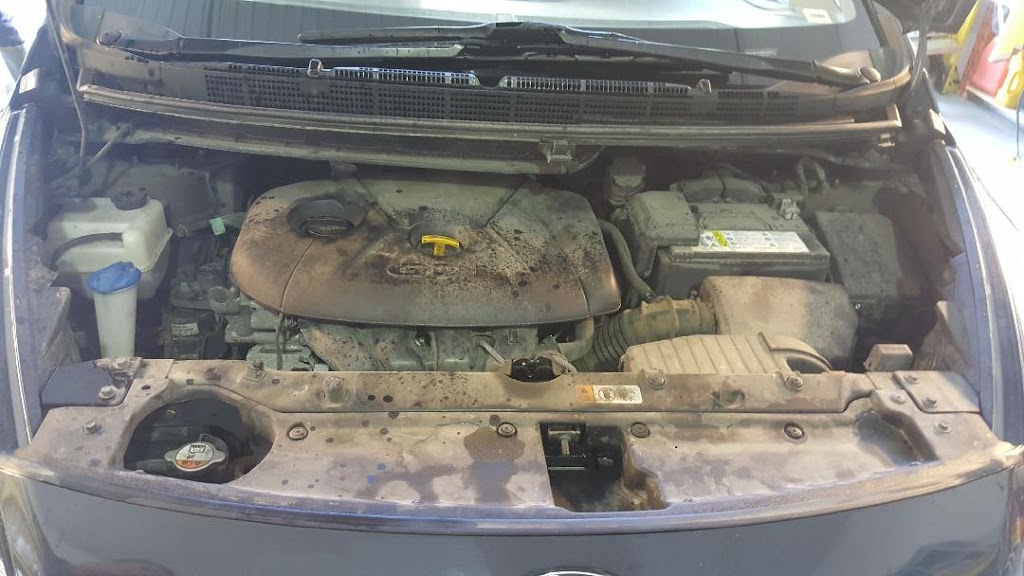Lave Auto A-N Multiservices | 1801 Rue Chicoine #5, Vaudreuil-Dorion, QC J7V 8P2, Canada | Phone: (514) 969-9567