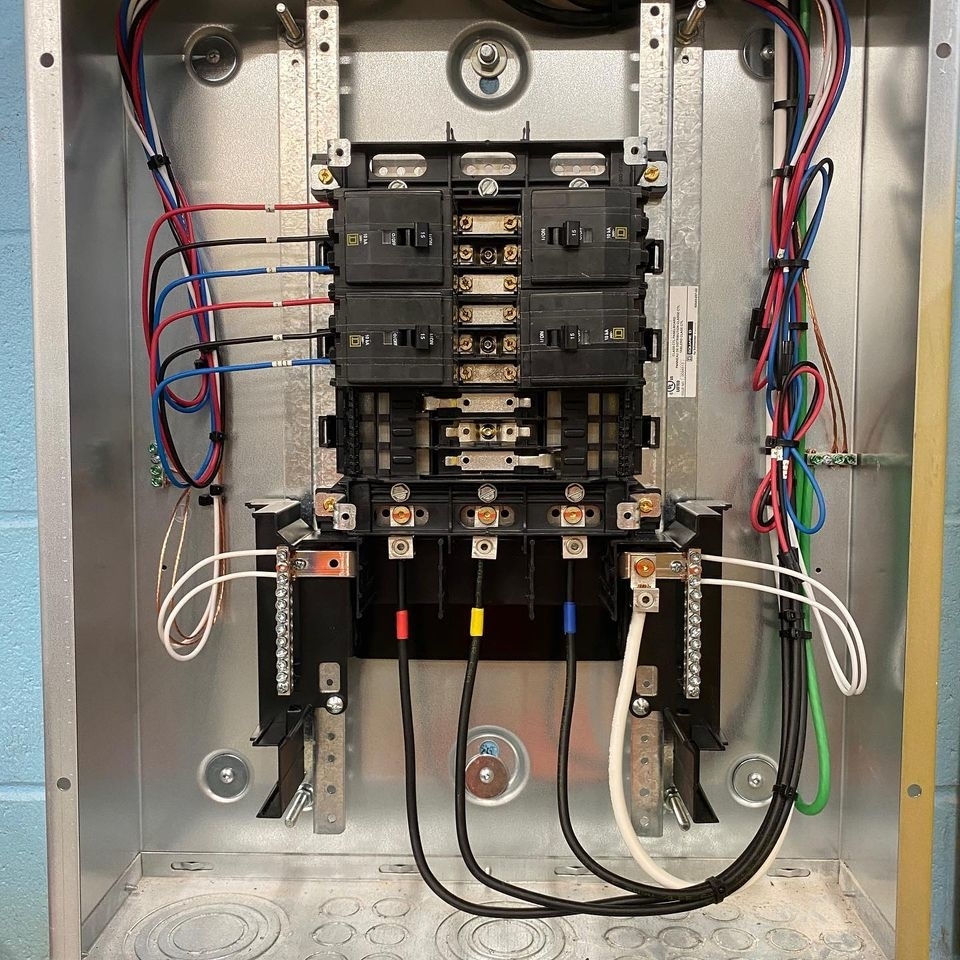 Buzzy Bee Electric Services | 2492 S Orr Lake Rd, Elmvale, ON L0L 1P0, Canada | Phone: (705) 333-6084
