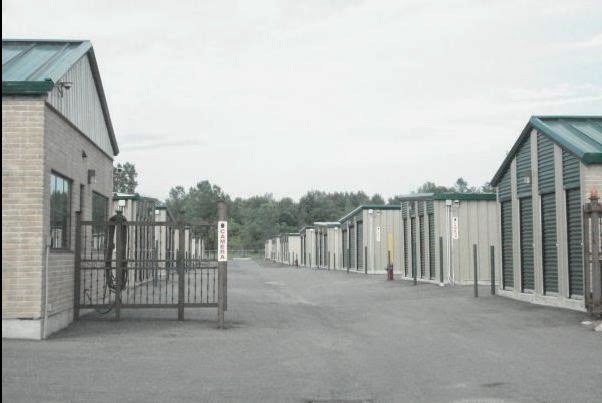 AMJ Campbell Self Storage Ottawa | 2965 Bank St, Gloucester, ON K1T 1N9, Canada | Phone: (613) 737-3333