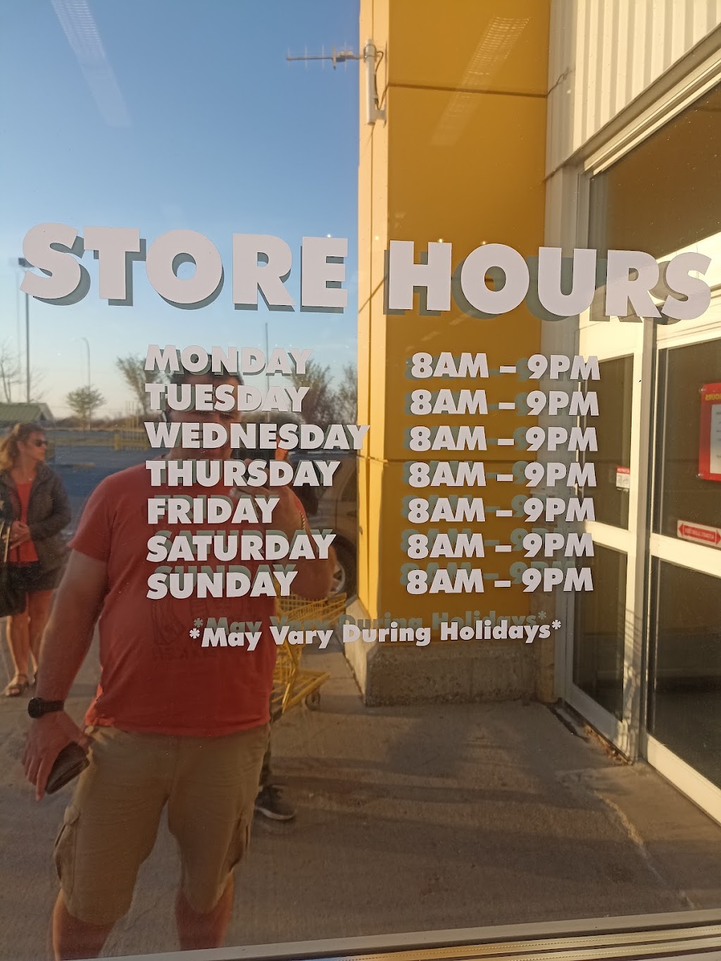 Robs No Frills | 1103 18 St SE, High River, AB T1V 2A9, Canada | Phone: (866) 987-6453