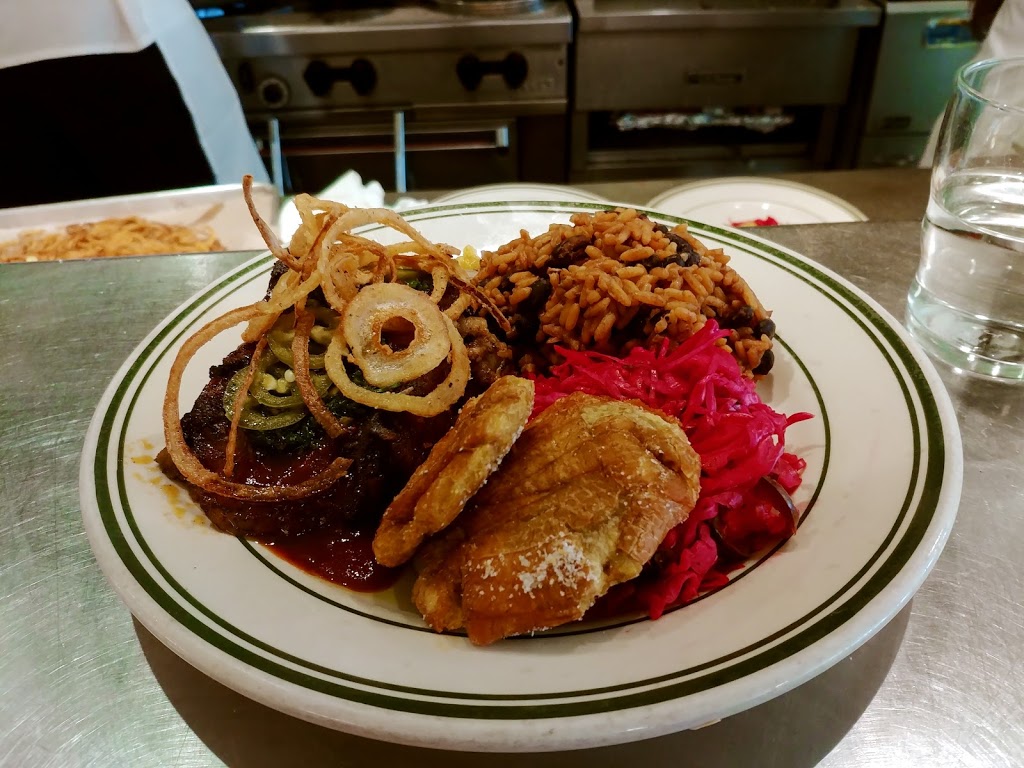 La Cubana | 392 Roncesvalles Ave, Toronto, ON M6R 2M9, Canada | Phone: (416) 538-7500