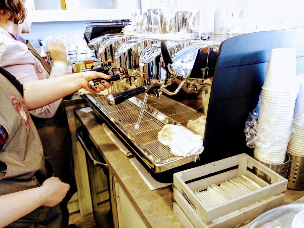 Vintage Coffee Bar | 2019 19 Ave, Didsbury, AB T0M 0W0, Canada | Phone: (403) 816-2933