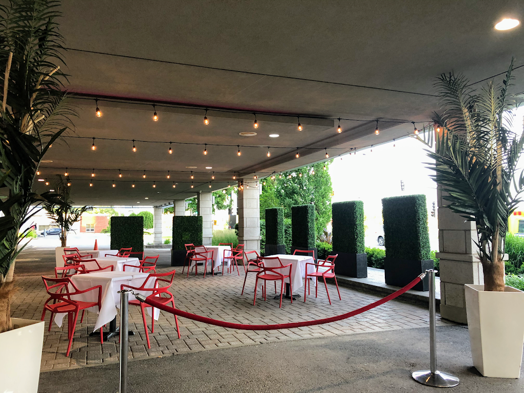 Restaurant Vino Rosso | 5291 Boul Henri-Bourassa O, Saint-Laurent, QC H4R 1B7, Canada | Phone: (514) 337-6664