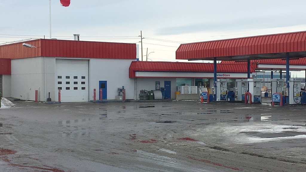 Husky House | 2525 32 Ave NE, Calgary, AB T1Y 6B7, Canada | Phone: (403) 291-1616