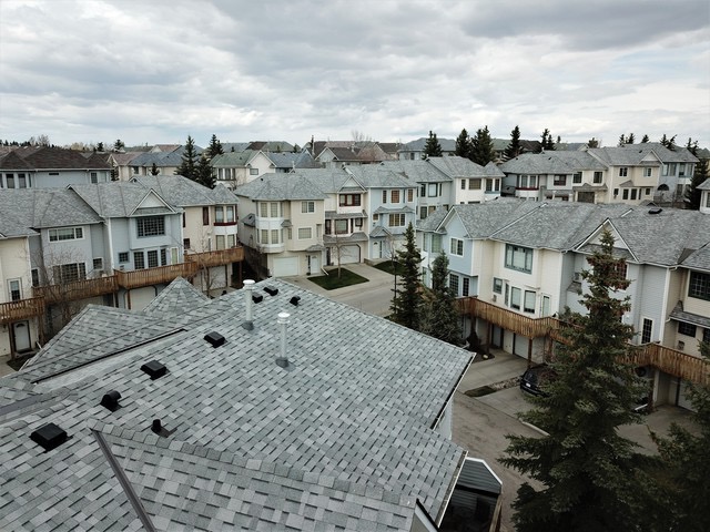 Mega Roofing & Exteriors Inc | 143 Huggard Rd, Calgary, AB T3Z 2C2, Canada | Phone: (403) 829-9646