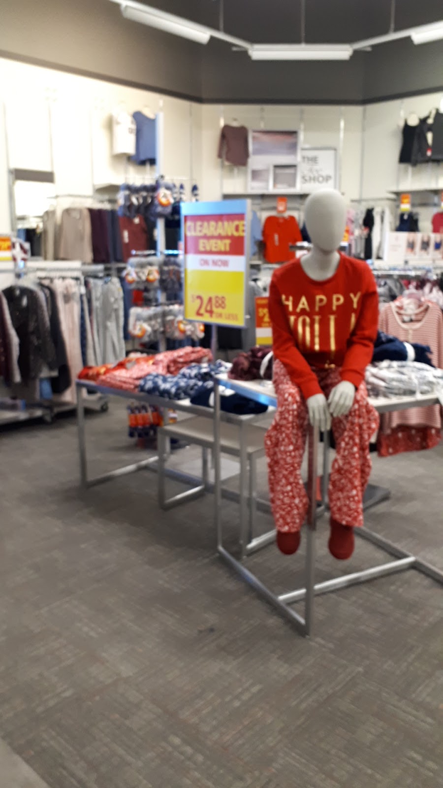 Marks | 202 Veterans Blvd NE #101, Airdrie, AB T4B 3P2, Canada | Phone: (403) 948-7768