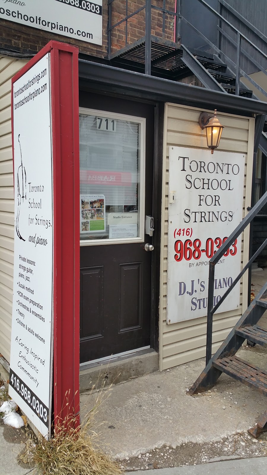 Toronto School For Strings | 1585 Yonge St, Toronto, ON M4T 1Z9, Canada | Phone: (416) 968-0303