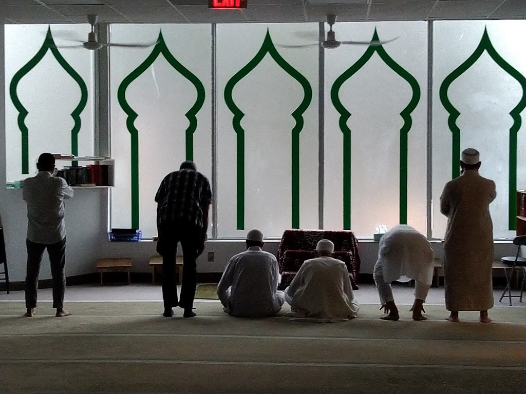 Masjid Bilal | 214 Markham Rd, Scarborough, ON M1J 3C2, Canada | Phone: (416) 264-1222
