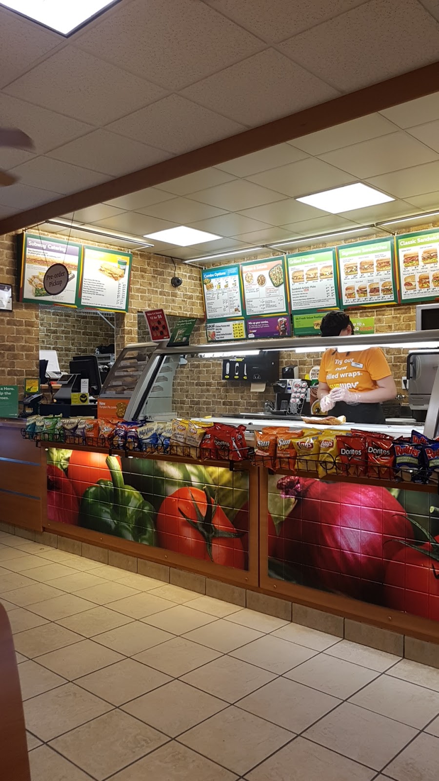 Subway | 3300 Smith Dr #12, Armstrong, BC V0E 1B1, Canada | Phone: (250) 546-6362