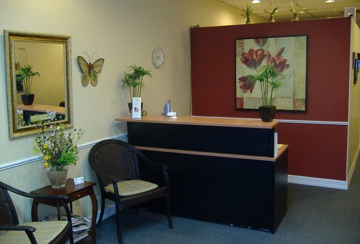 Elsas Esthetics Electrolysis & Laser, Inc | 3455 Fairview St, Burlington, ON L7N 2R4, Canada | Phone: (905) 631-6605