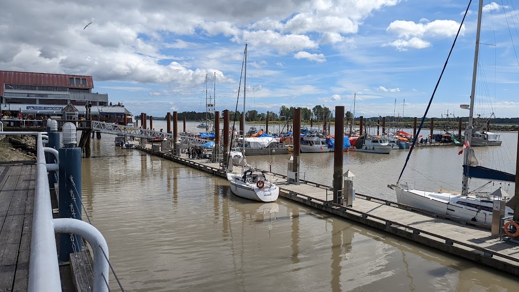 Steveston Fishermans Wharf | 4RF8+F7, Richmond, BC V7E 3R8, Canada | Phone: (604) 272-5539