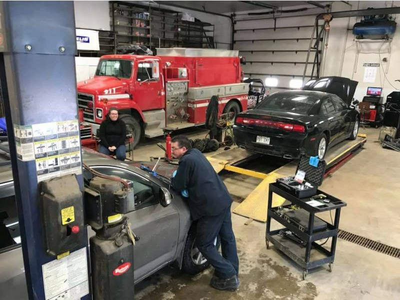 Garage Mecapro | 111 Rue Ménard, Saint-Michel-des-Saints, QC J0K 3B0, Canada | Phone: (514) 892-2540