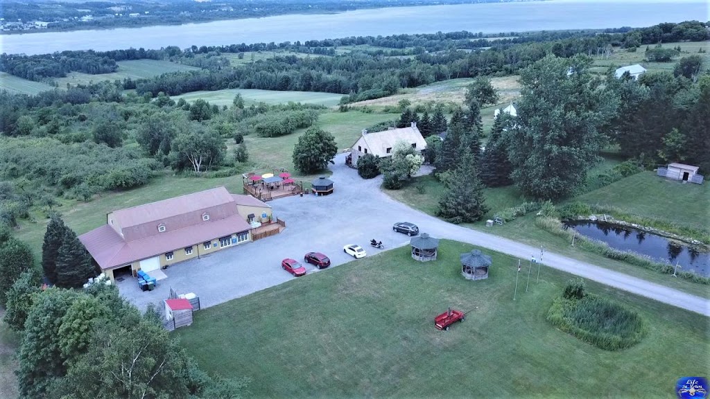 Life in Motion | 230A Chemin Mailloux, La Malbaie, QC G5A 1G5, Canada | Phone: (418) 679-7597