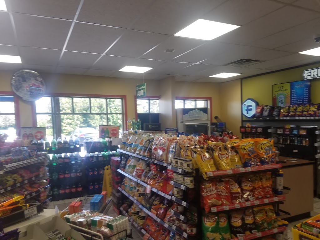 Circle K | 1751 King George Blvd, Surrey, BC V4A 4Z9, Canada | Phone: (604) 536-6622