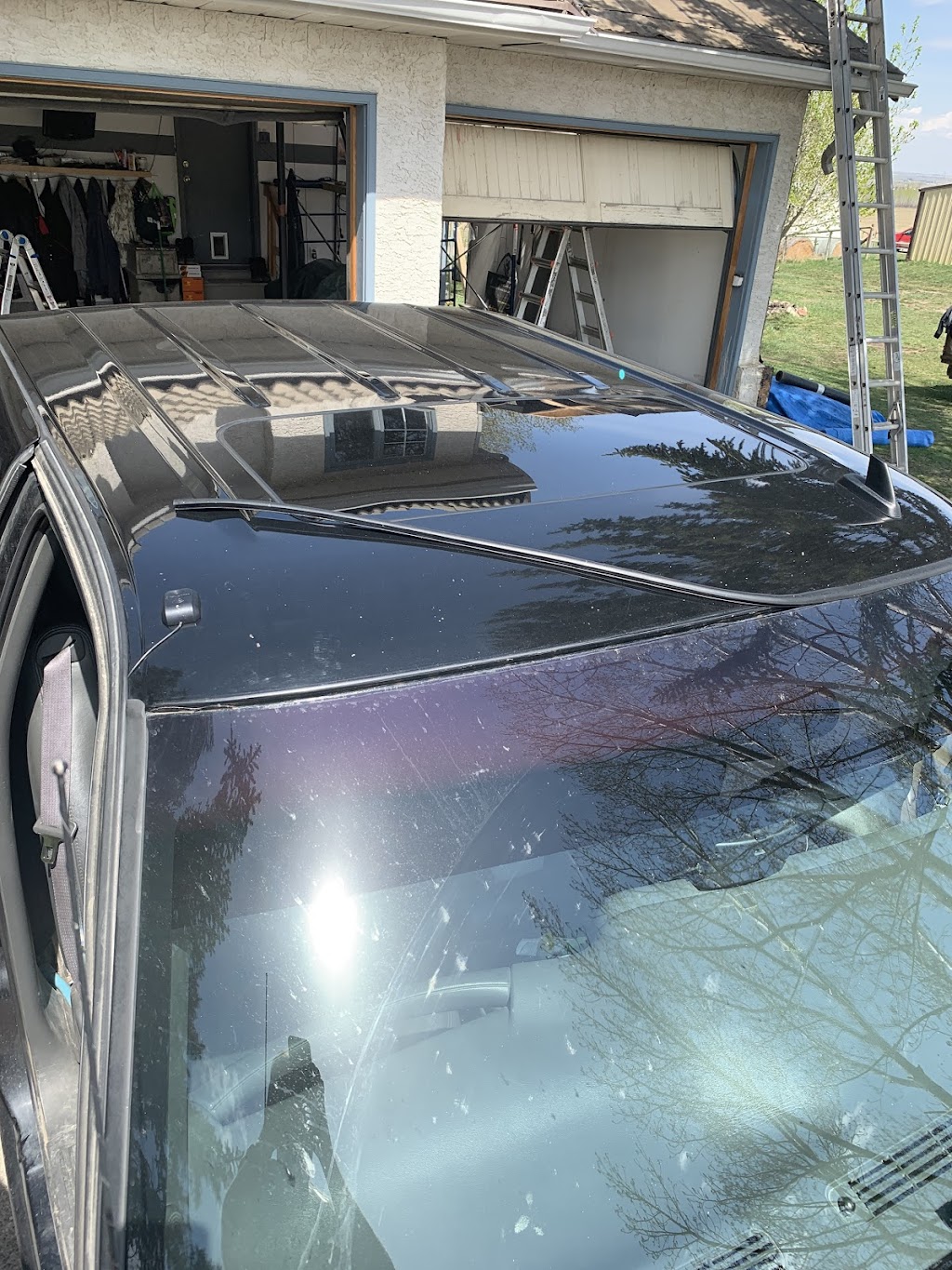 Aztec Autoglass LTD | 515 Thorndale Rd NW, Calgary, AB T2K 3C8, Canada | Phone: (587) 896-7636