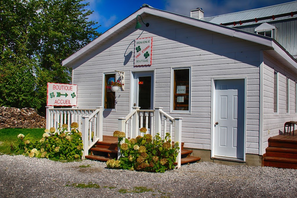 La Ferme Basque De Charlevoix | 813 Rue St Édouard, Saint-Urbain, QC G0A 4K0, Canada | Phone: (418) 639-2246