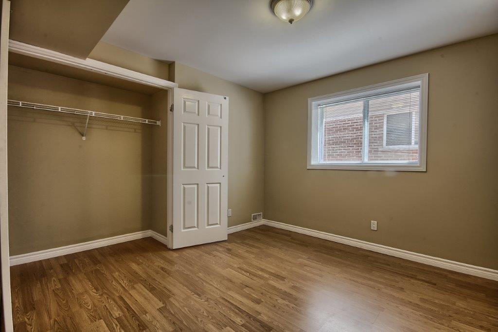 Oxford Rentals | 10 Oxford St E, London, ON N6A 1T1, Canada | Phone: (519) 667-0047