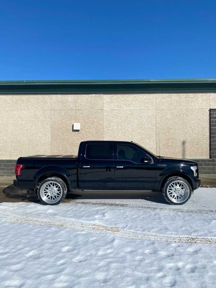 Offset Truck and Tire LTD | 6 Tool Push Ave, Devon, AB T9G 2A2, Canada | Phone: (780) 777-3668