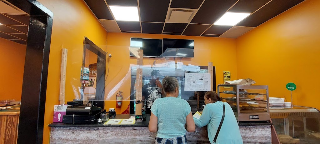 Lasalle Caribbean | 408 Av. Lafleur, LaSalle, QC H8R 3H5, Canada | Phone: (514) 439-4818