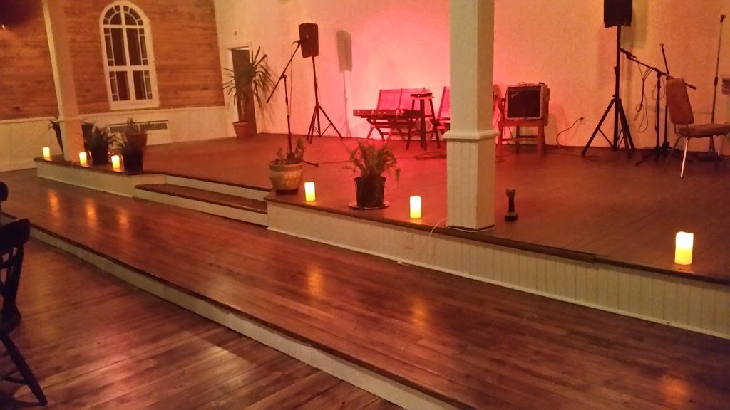 Eglise Neverwas | 94 Rue Principale, Stanstead, QC J0B 3E5, Canada | Phone: (819) 993-3740